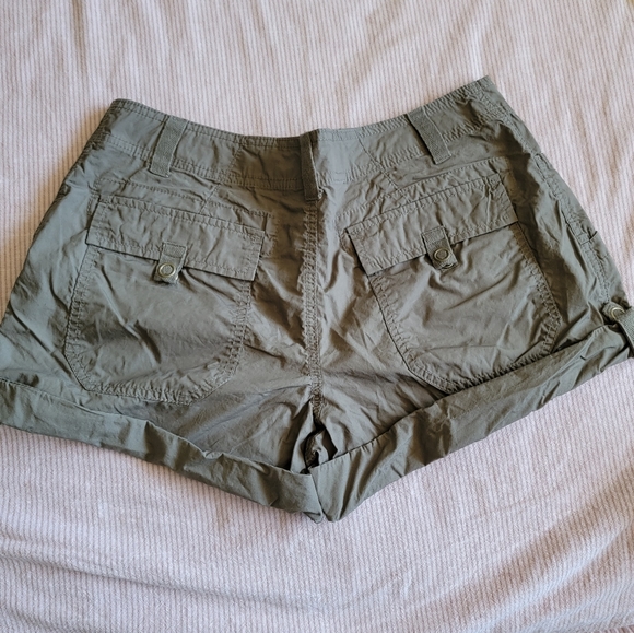 Gap shorts - Picture 2 of 4